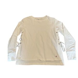 Well + Care Activewear size M